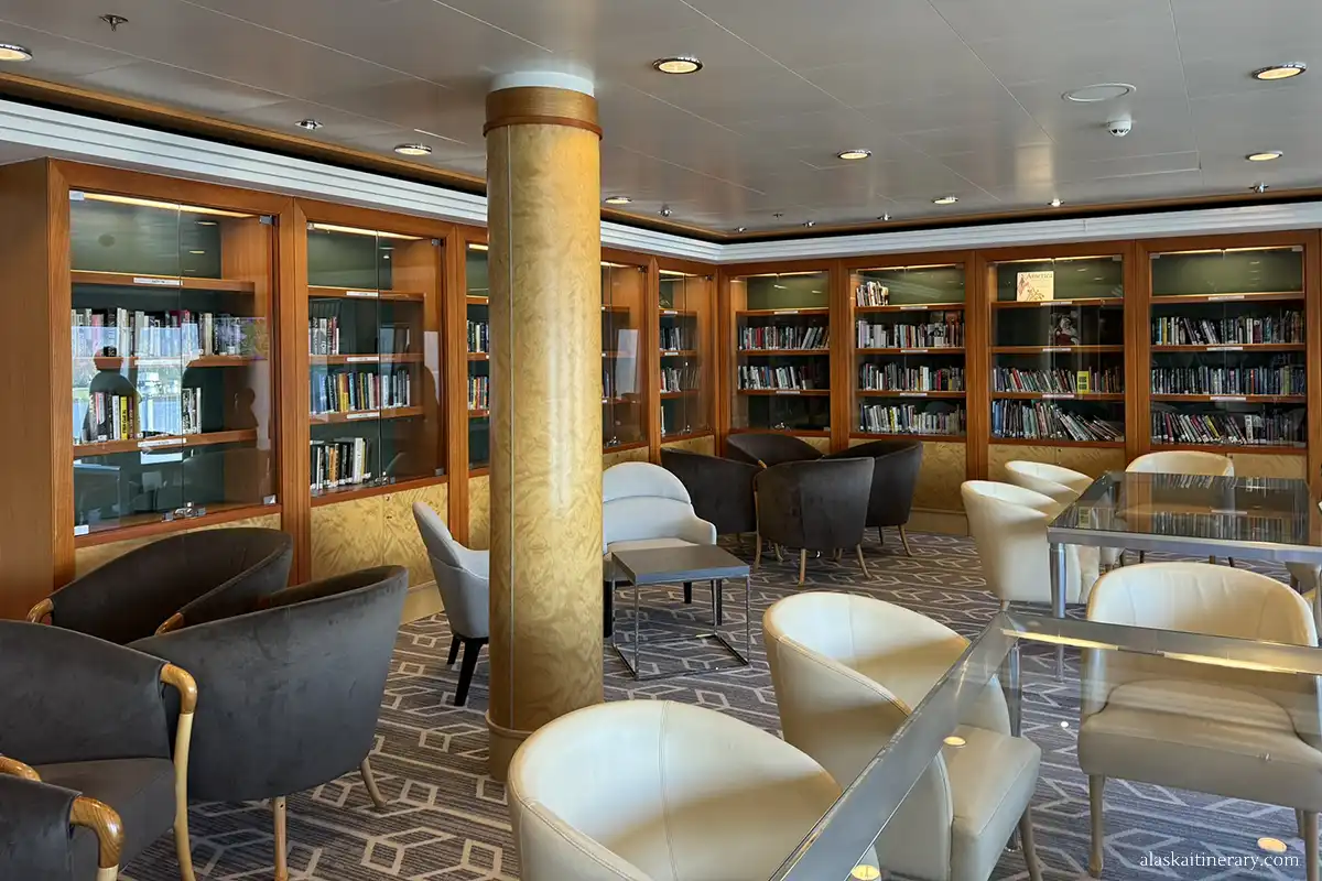 Quiet lounge aboard the ship